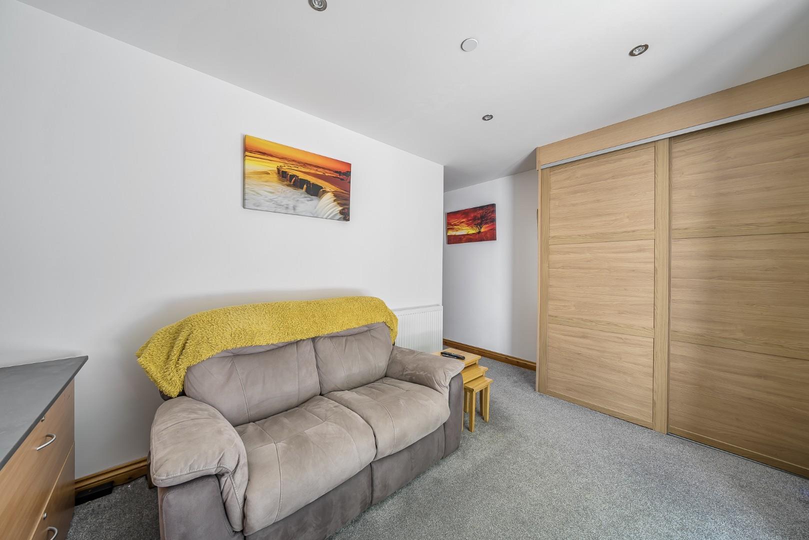 Property Image 7ef0deb8-4c1c-40d1-8c5e-c5e3b8789beb
