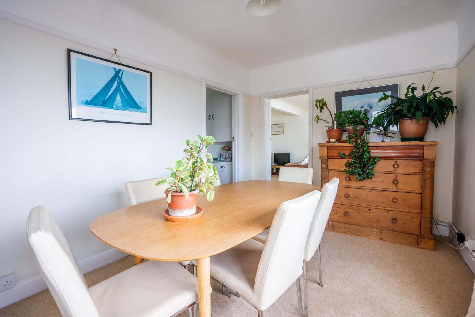 Property Image 7ef30958-b00b-4873-b986-f950577fa4de