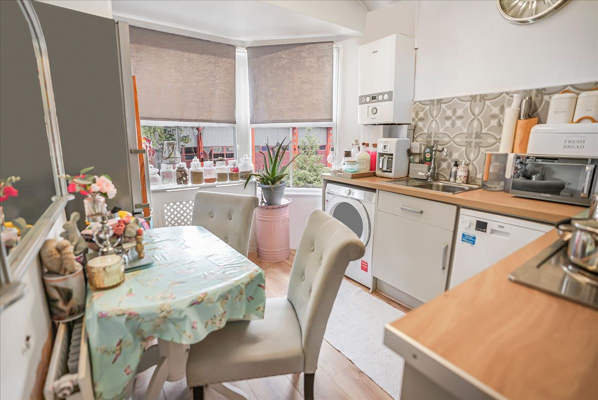 Property Image 7ef70e14-ad70-474a-b68f-993416caa7ef
