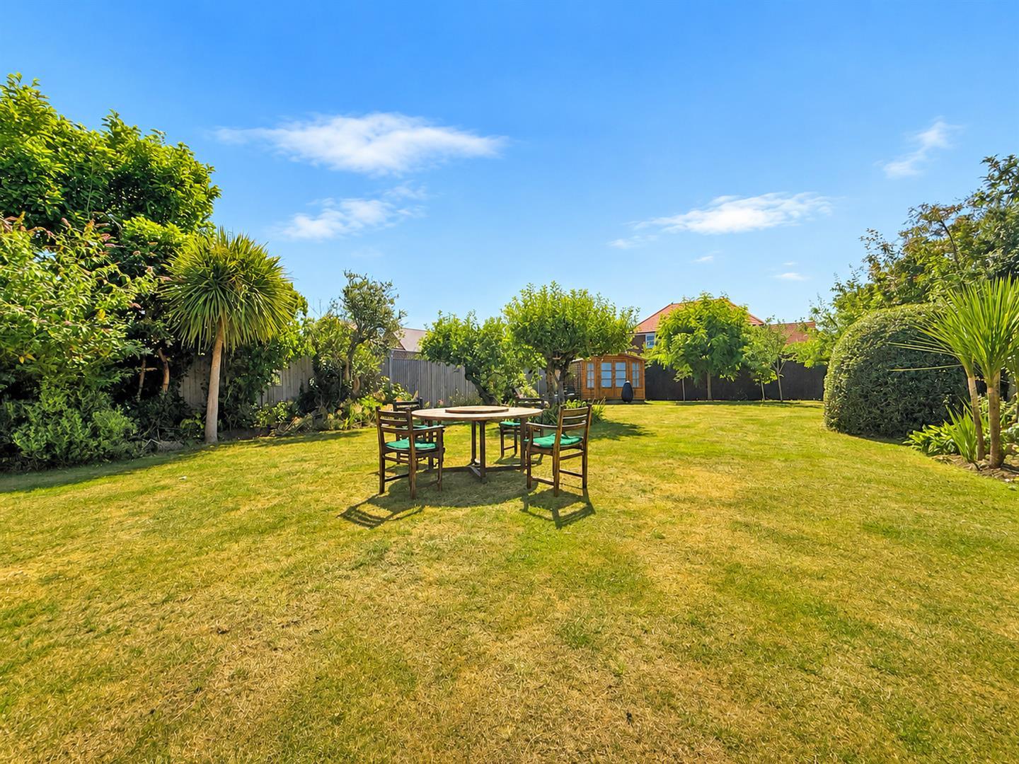 Property Image 7efbbb79-406b-4897-ad36-f075a1308295