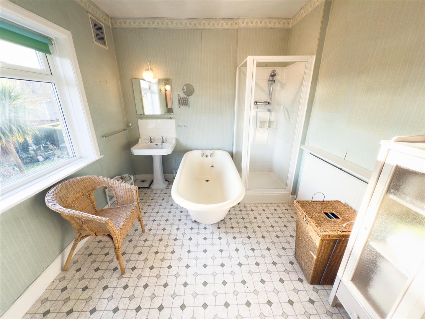 Property Image 7f0ed8c6-1ea5-43b2-a3af-0d64c4fd74af