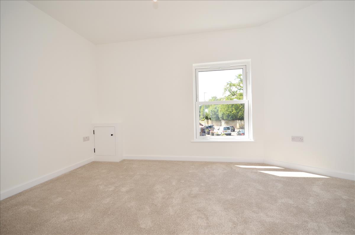Property Image 7f12f265-8eb2-4919-82c1-746d135c4c19