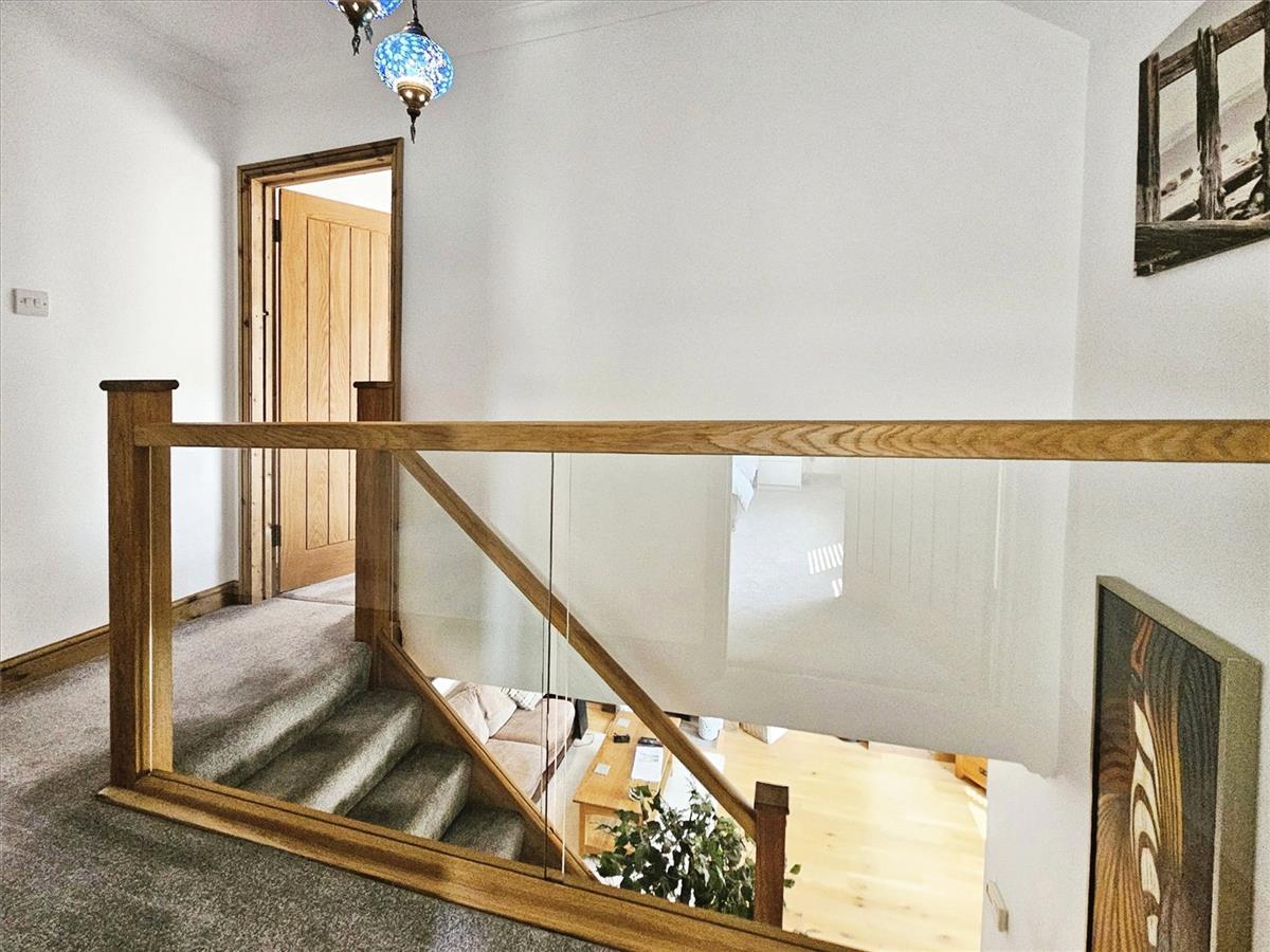 Property Image 7f13d27c-2215-4724-847e-c8efd8cfaa29