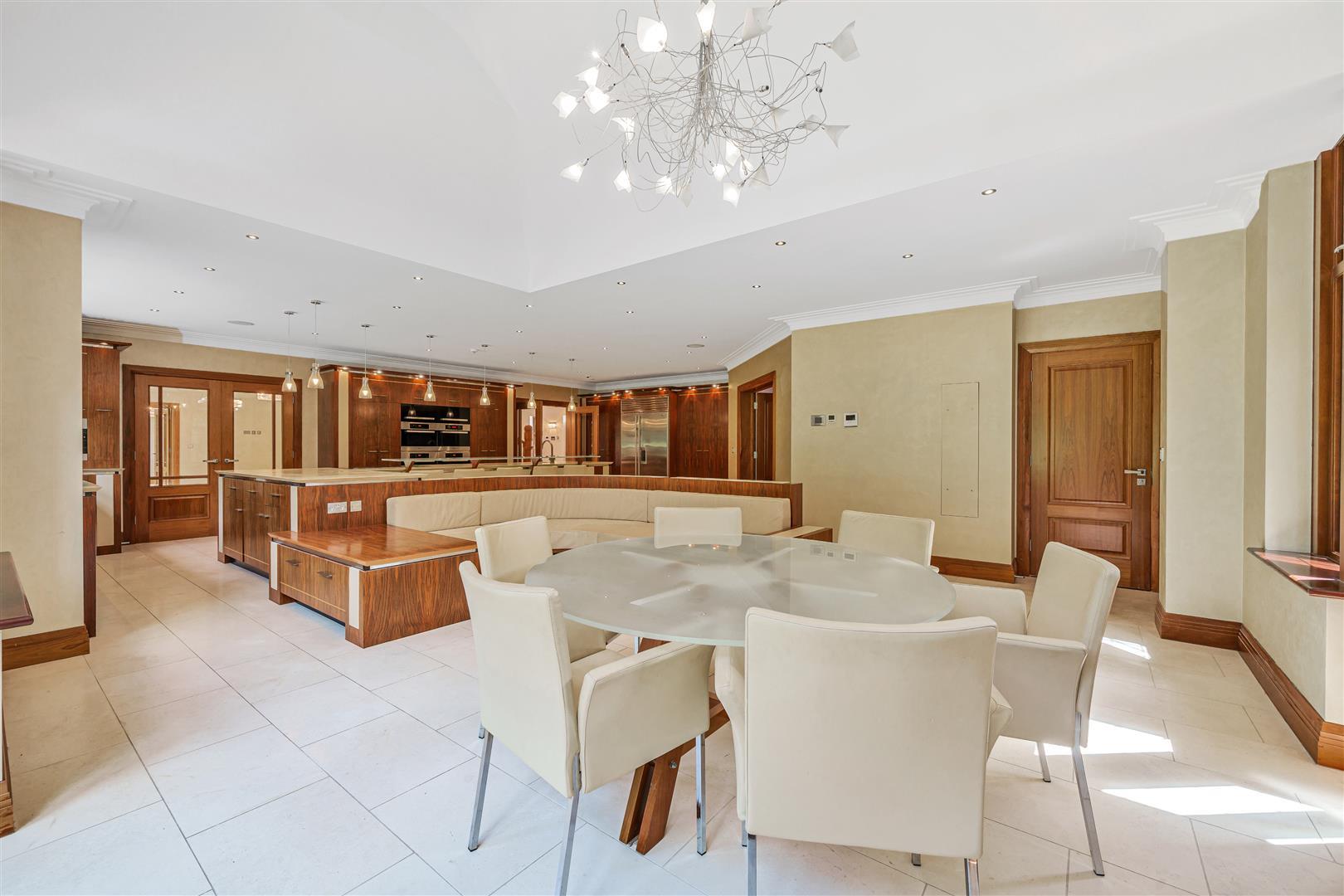 Property Image 7f18102d-cd84-4493-8af2-3d1dbd9582bc