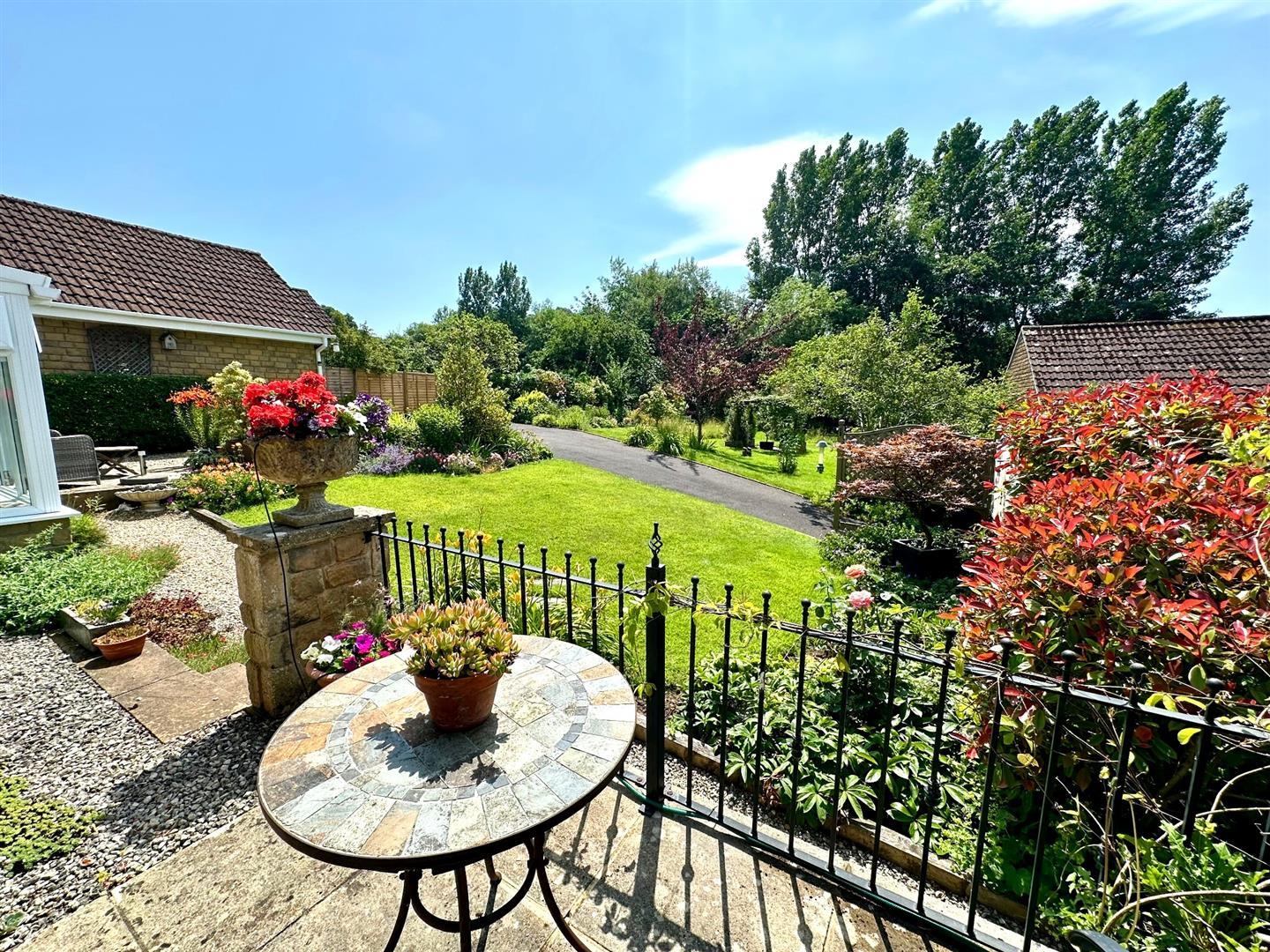 Property Image 7f19fea8-9122-48b4-9750-bb96e24dbe79