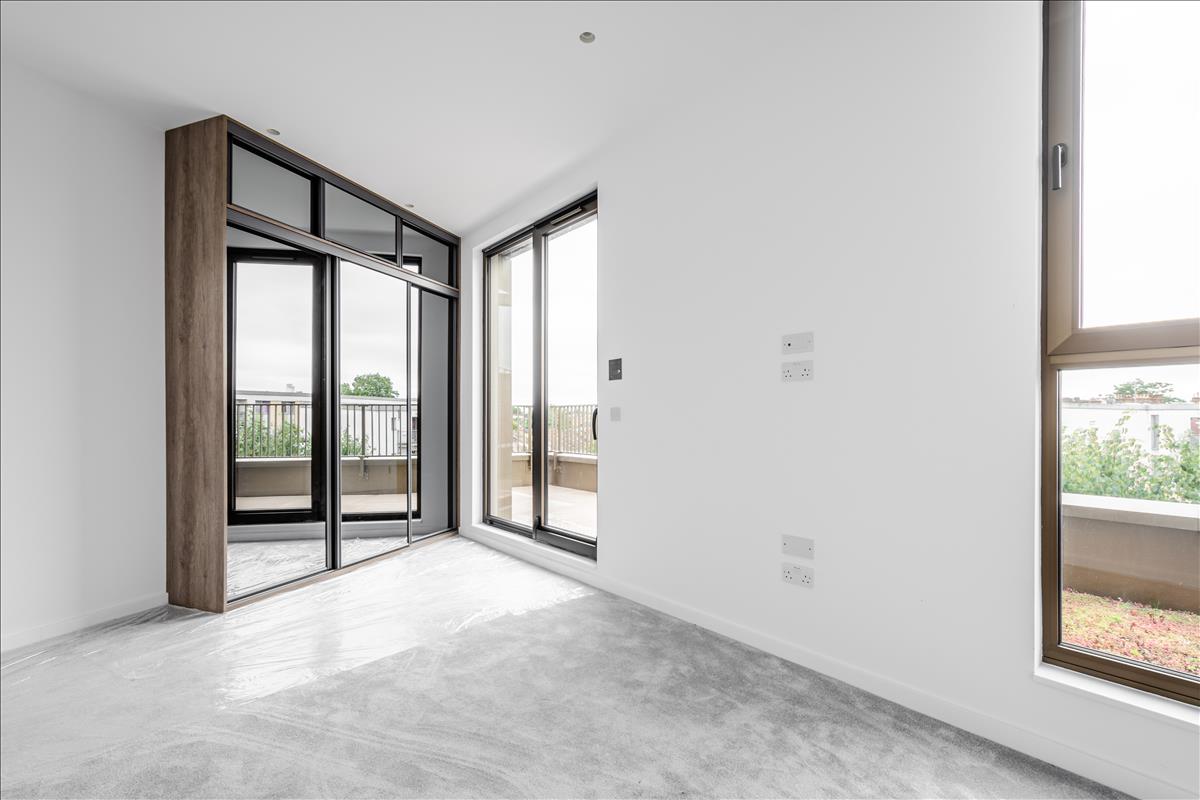 2-bedroom penthouse apartment for sale, Clapton, E5