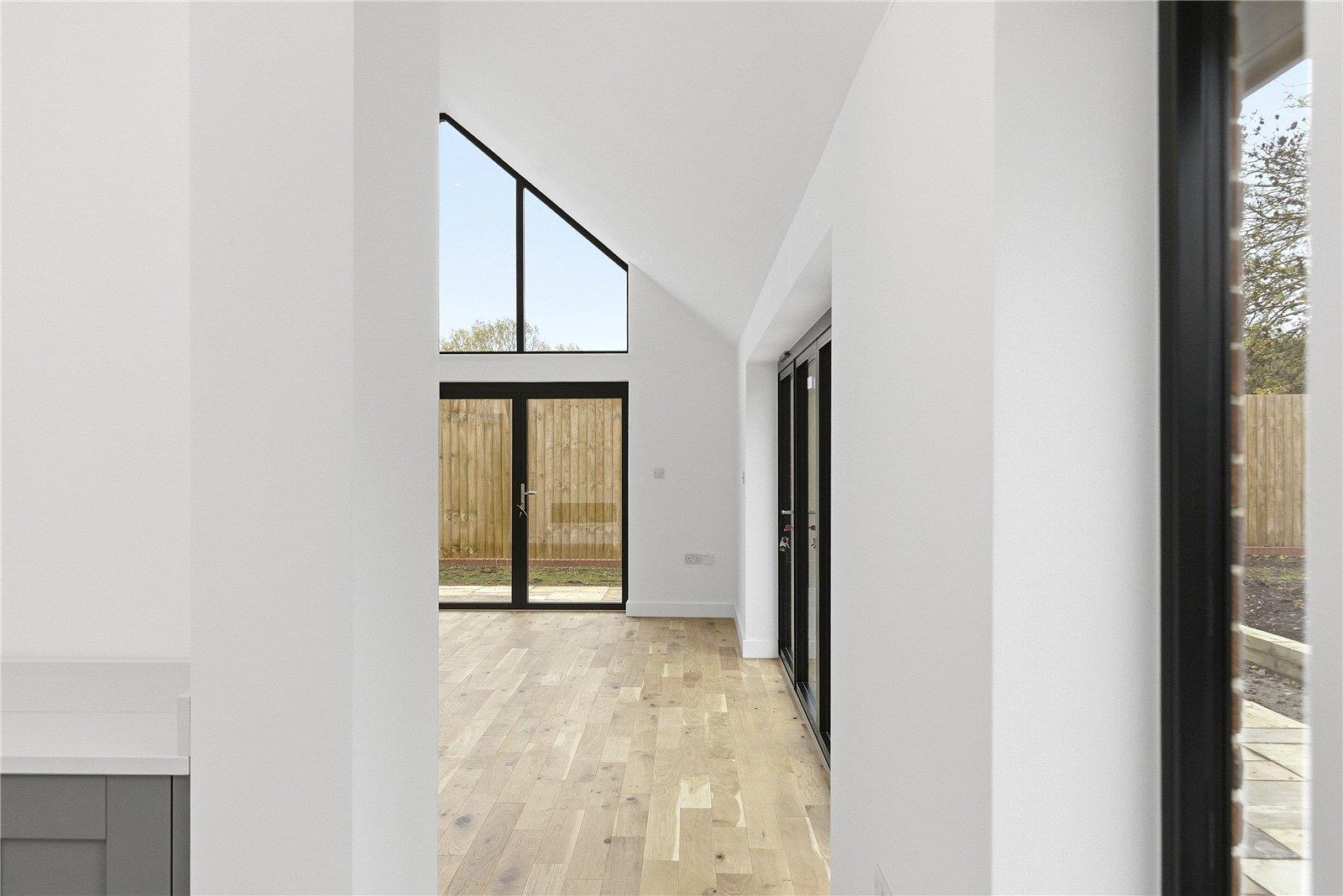 Property Image 7f2ad5d5-cbf9-4f5b-88a1-5653f834c02a