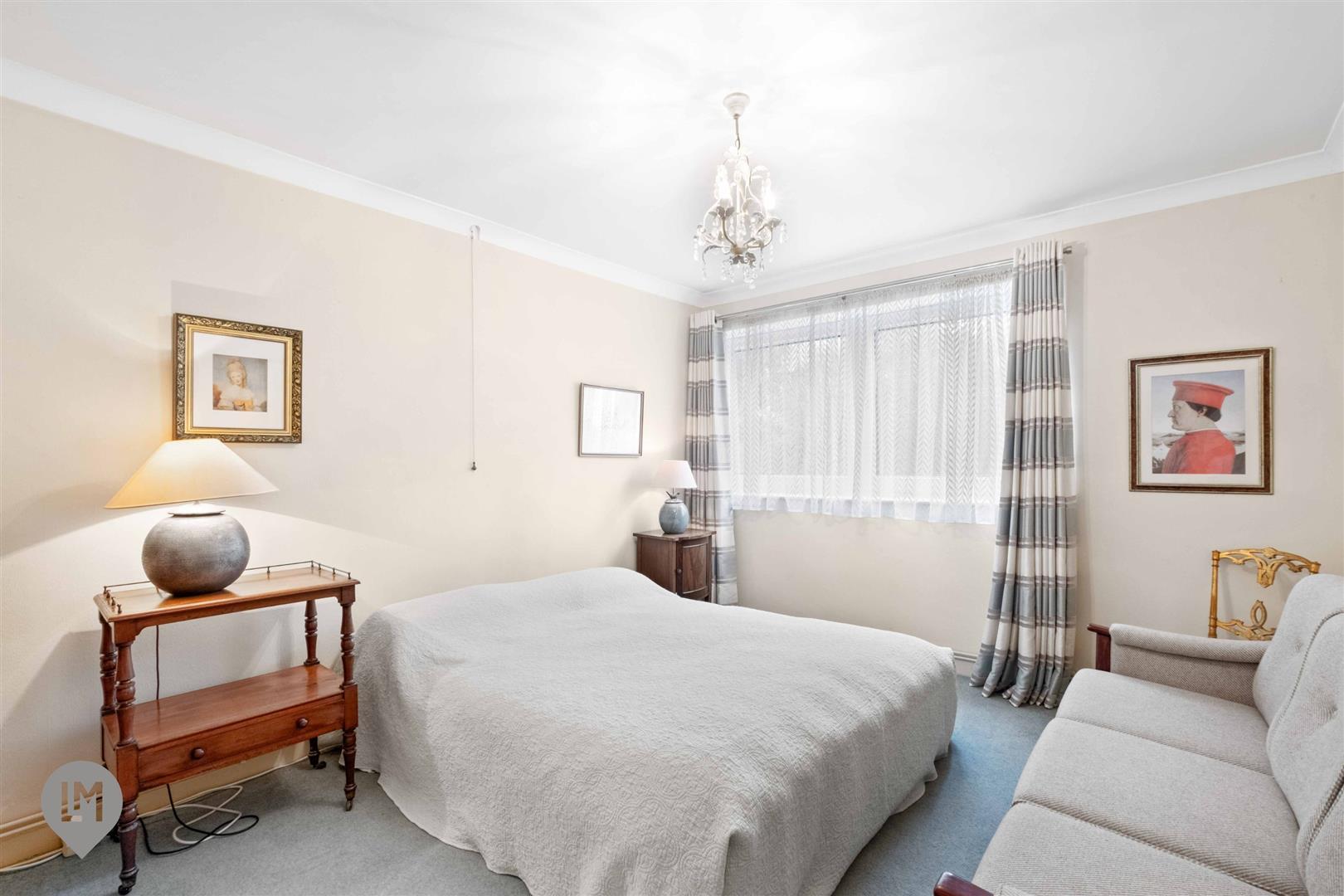 Property Image 7f31c7bb-d6c8-449c-ae4b-57667cf7f273