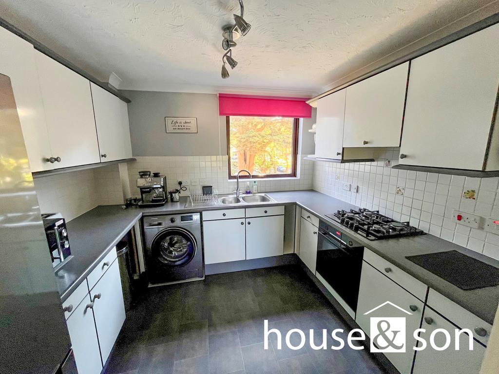 Property Image 7f35f83d-84da-4457-b0ea-c3545cf0acdc