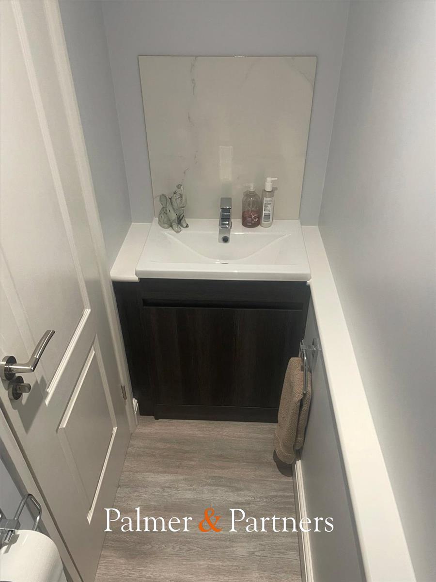 Property Image 7f542dbf-5505-4636-8d6d-7414af062dc4