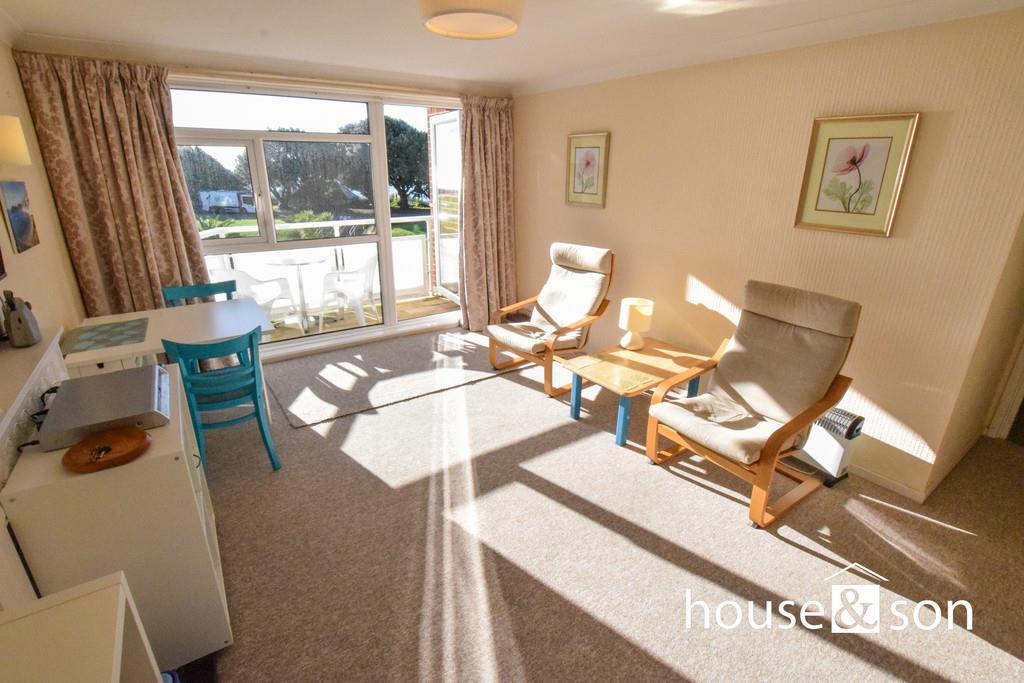 Property Image 7f5fe1db-d78a-4d4c-8183-09b66a37e57c