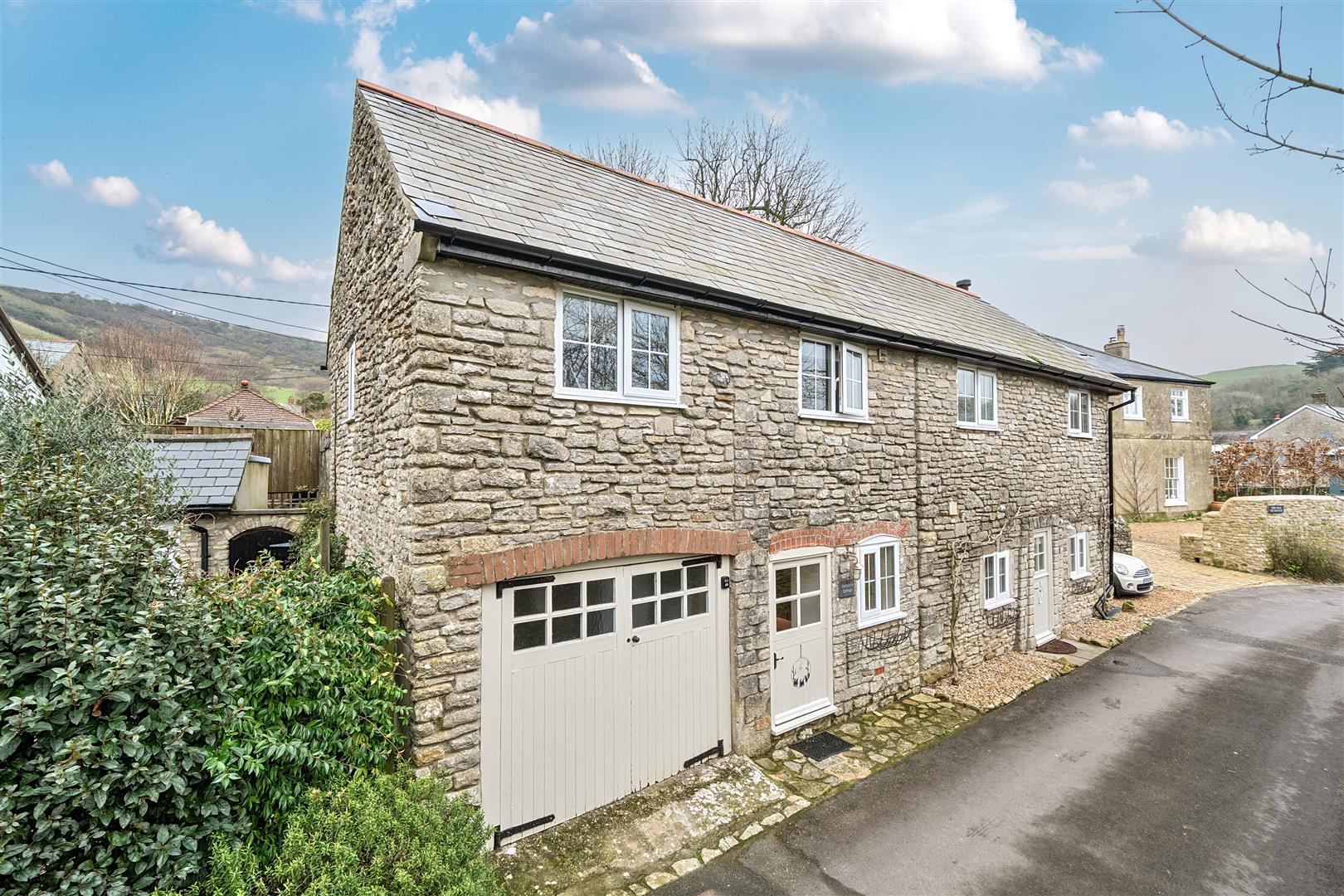 Property Image 7f661871-0e45-4d1d-be90-3e8c02d28a71