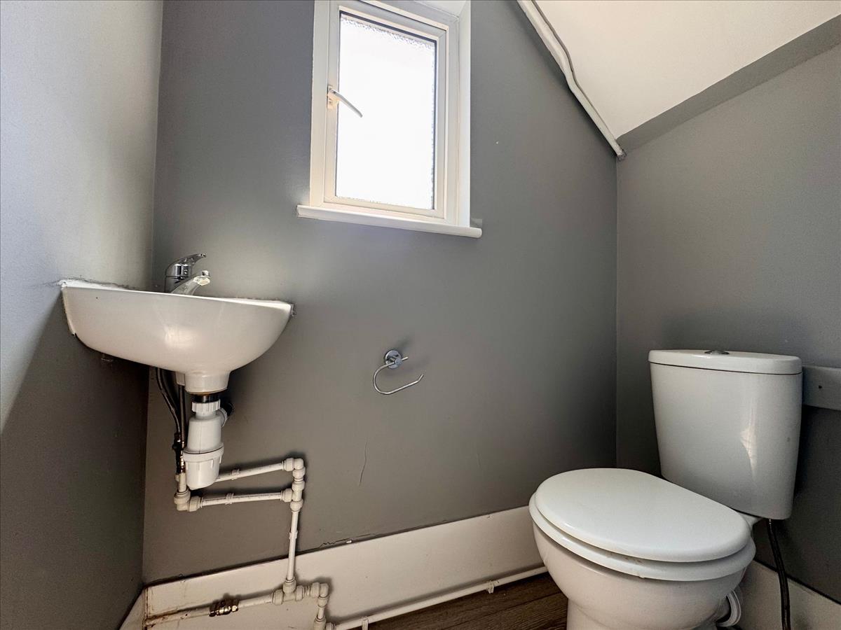 Property Image 7f708e3d-026d-43c9-b750-d66f13a9dbab