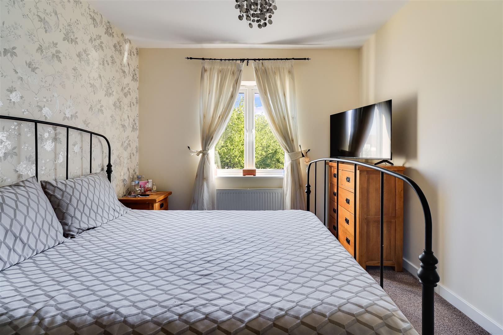 Property Image 7f71a1cf-4c9f-4755-a069-0accf787242c