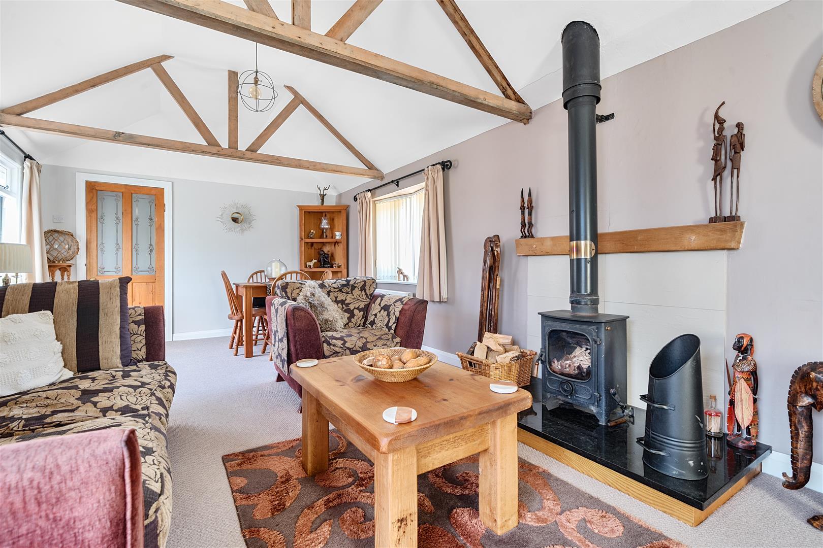 Property Image 7f75e312-331d-42cb-bb30-2d6eafd83a8f