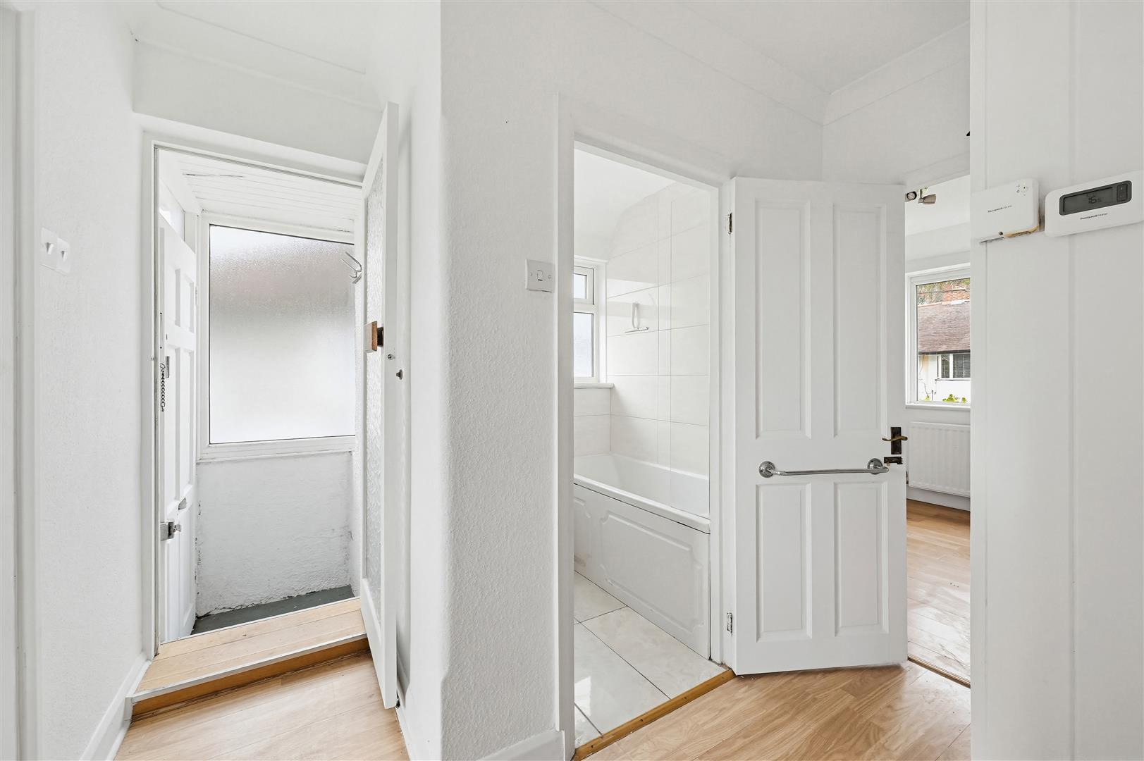 Property Image 7f8731df-7a9f-407c-bfec-765e6b6de71d
