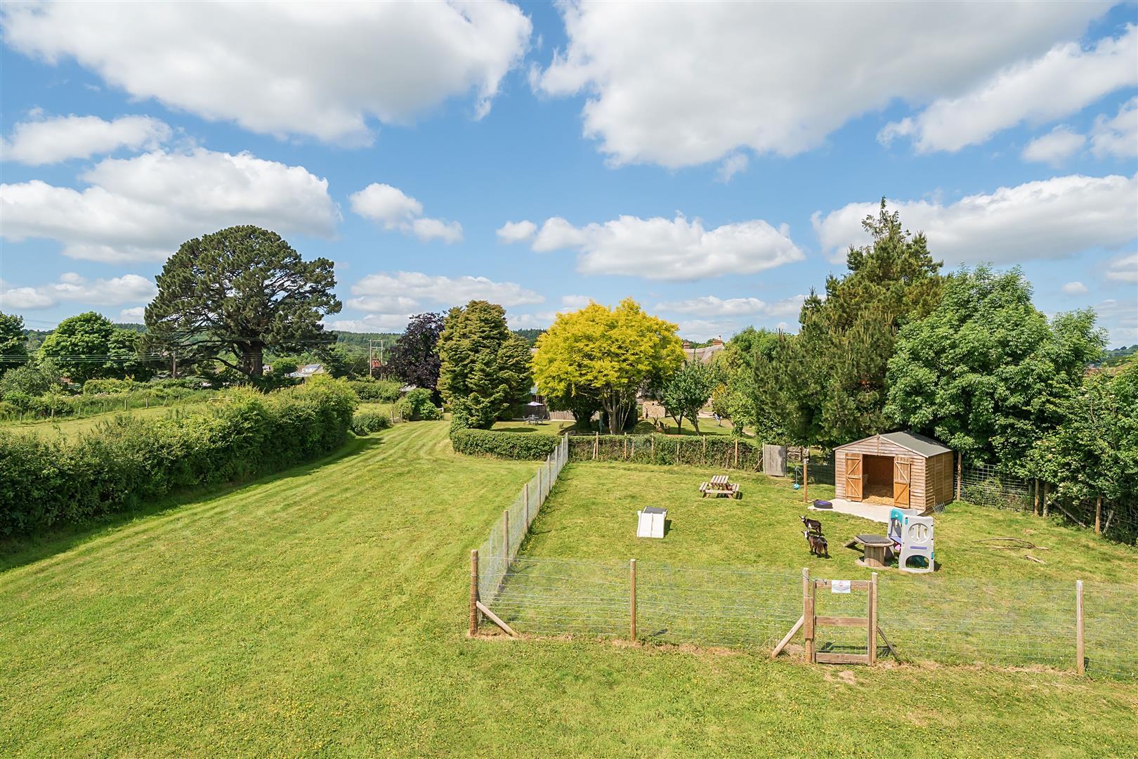 Property Image 7f9468ba-8258-4038-b1a4-c7e70e40a42e