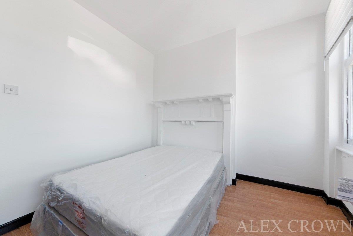 Property Image 7f98e1e8-964e-4a3a-85b4-797904f3a608