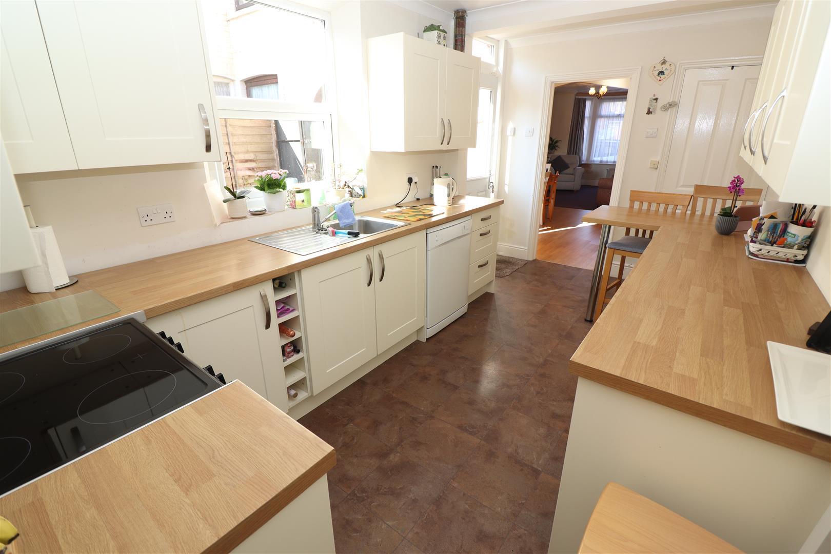 Property Image 7f9acb58-ec05-49f9-beb5-ad72b5780056