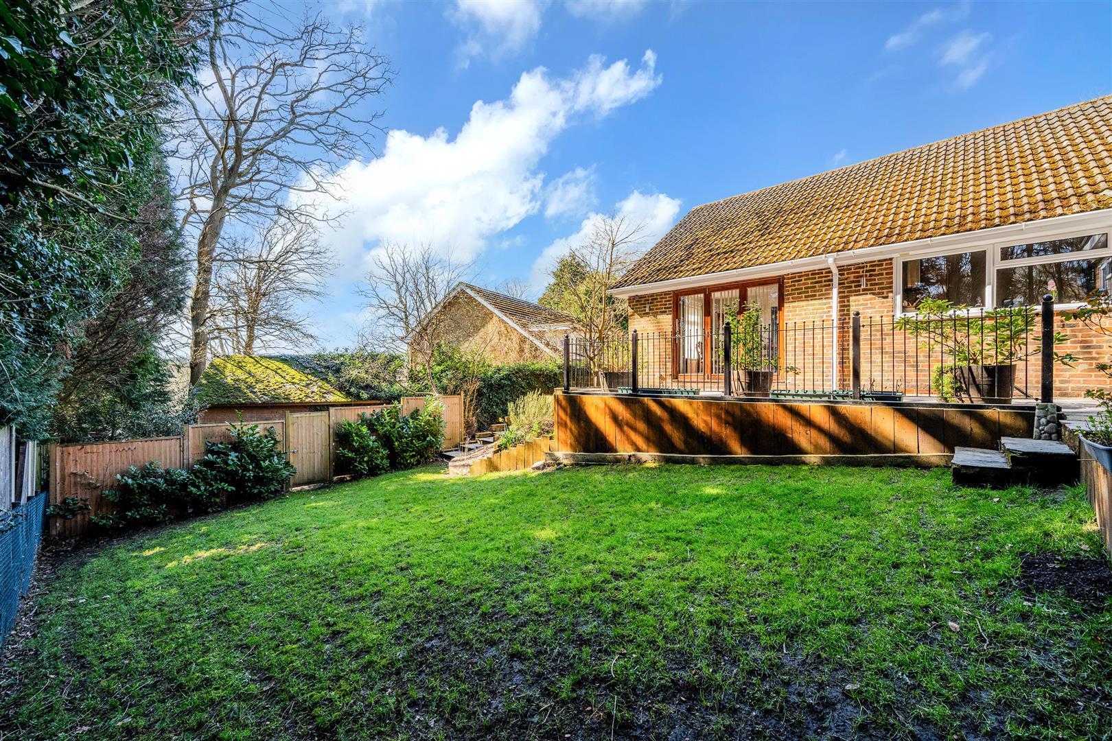Property Image 7f9de15d-80ec-43a1-a724-5be4a9d025ee