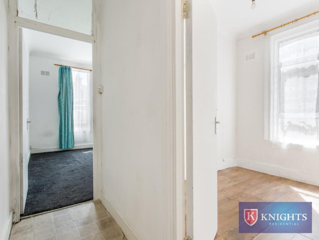 Property Image 7f9e6b07-bf19-48d8-85ec-092ea0212f70