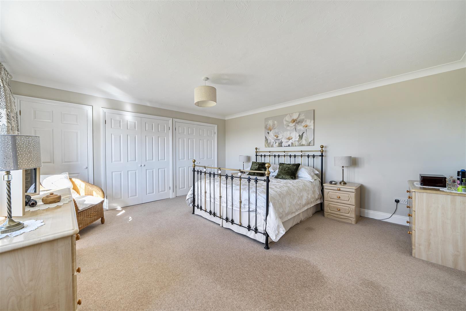 Property Image 7fa31078-ede1-48c9-b5f3-bc8357bea275