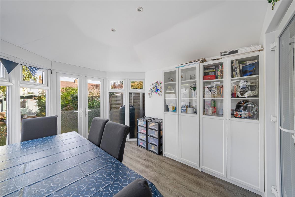 Property Image 7fa4f922-2a47-46fb-9234-fbab5fce5b12