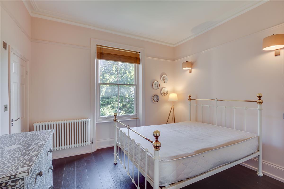 Property Image 7fad83f9-87b5-41f7-9fa7-e6aaf748cc58
