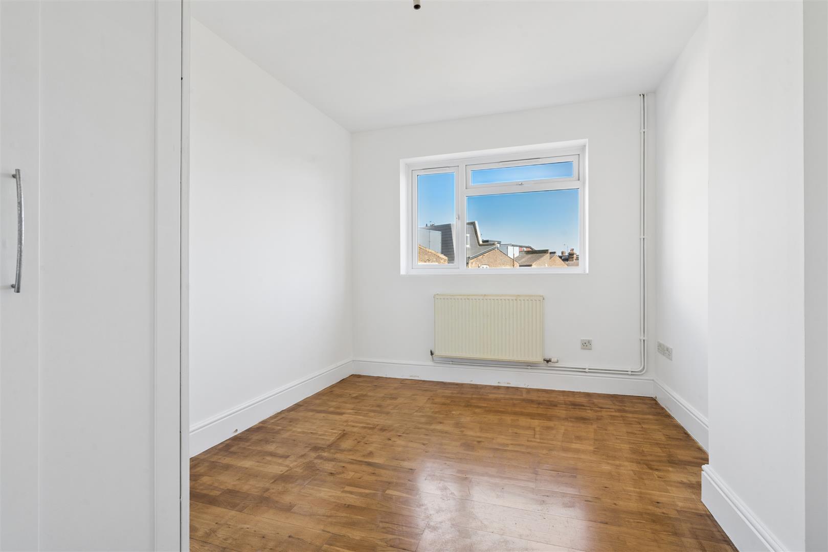 Property Image 7fbcb046-26c3-4694-8efc-83c4e8bb7559