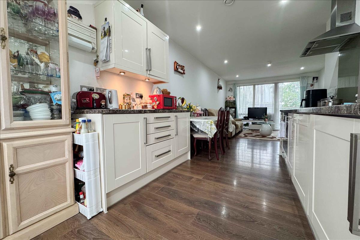 Property Image 7fbcd11b-18e0-435a-b449-80727ab5a656