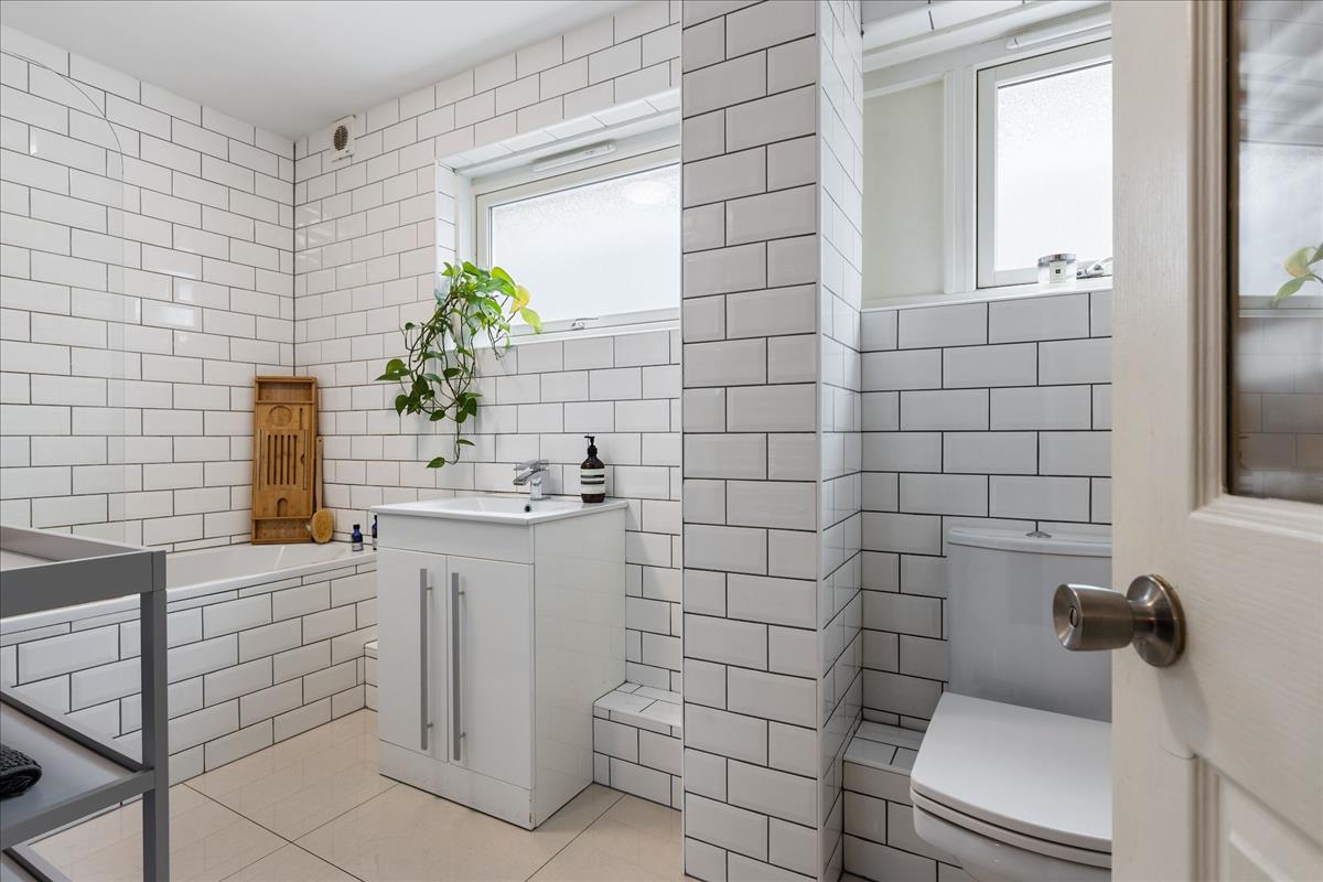 Property Image 7fca8dfe-209a-4451-bad7-baa844a44b00