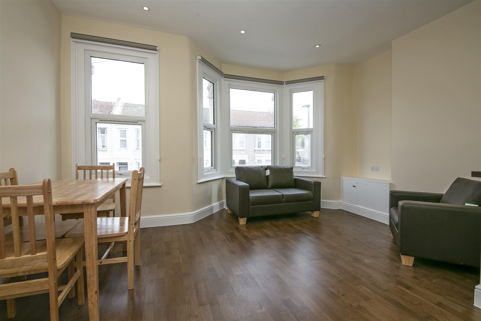 Property Image 7fcc5b15-003e-468f-ae4d-dfa2cfa84068