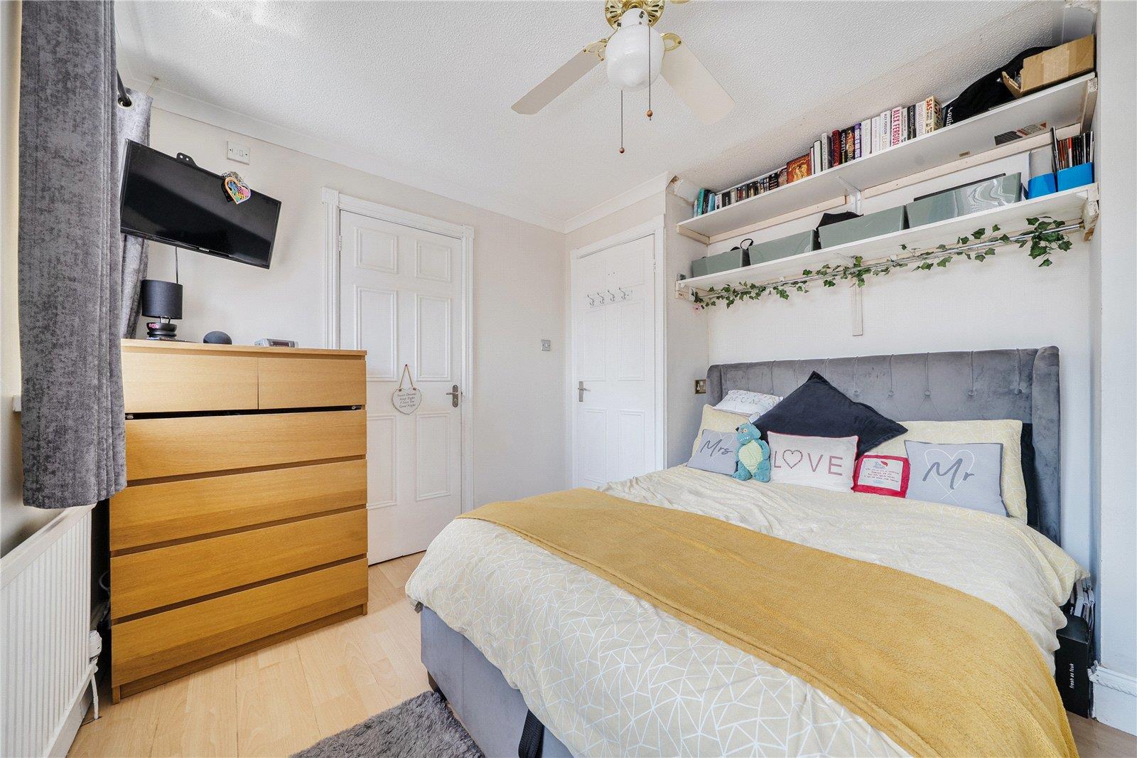 Property Image 7fd53dfb-fad2-48fd-b76b-a333ddd3988b