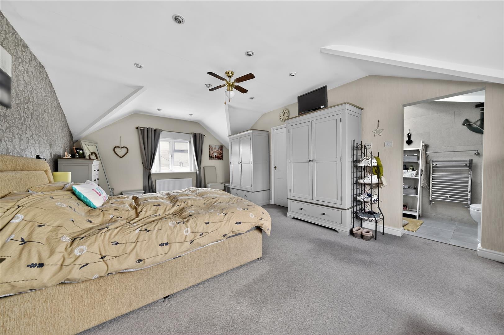 Property Image 7fdaa9b7-8940-4eff-b37d-b42b258ff05f