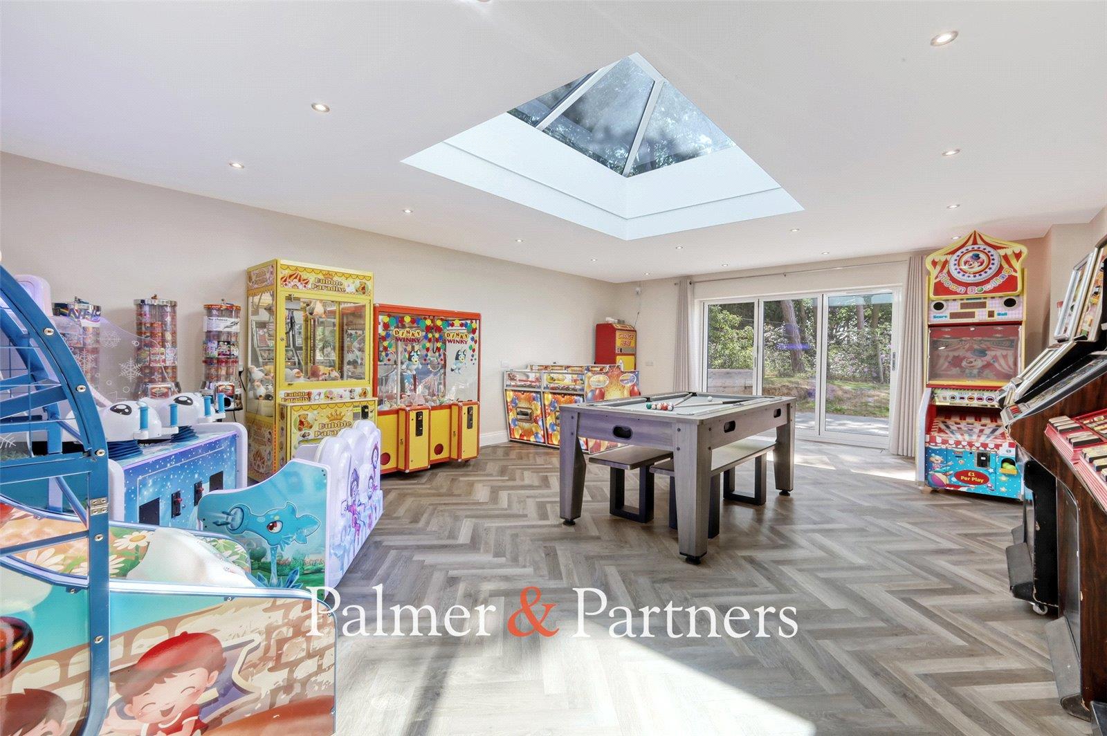 Property Image 7fde30a8-db32-48d2-bed5-638052323cc9