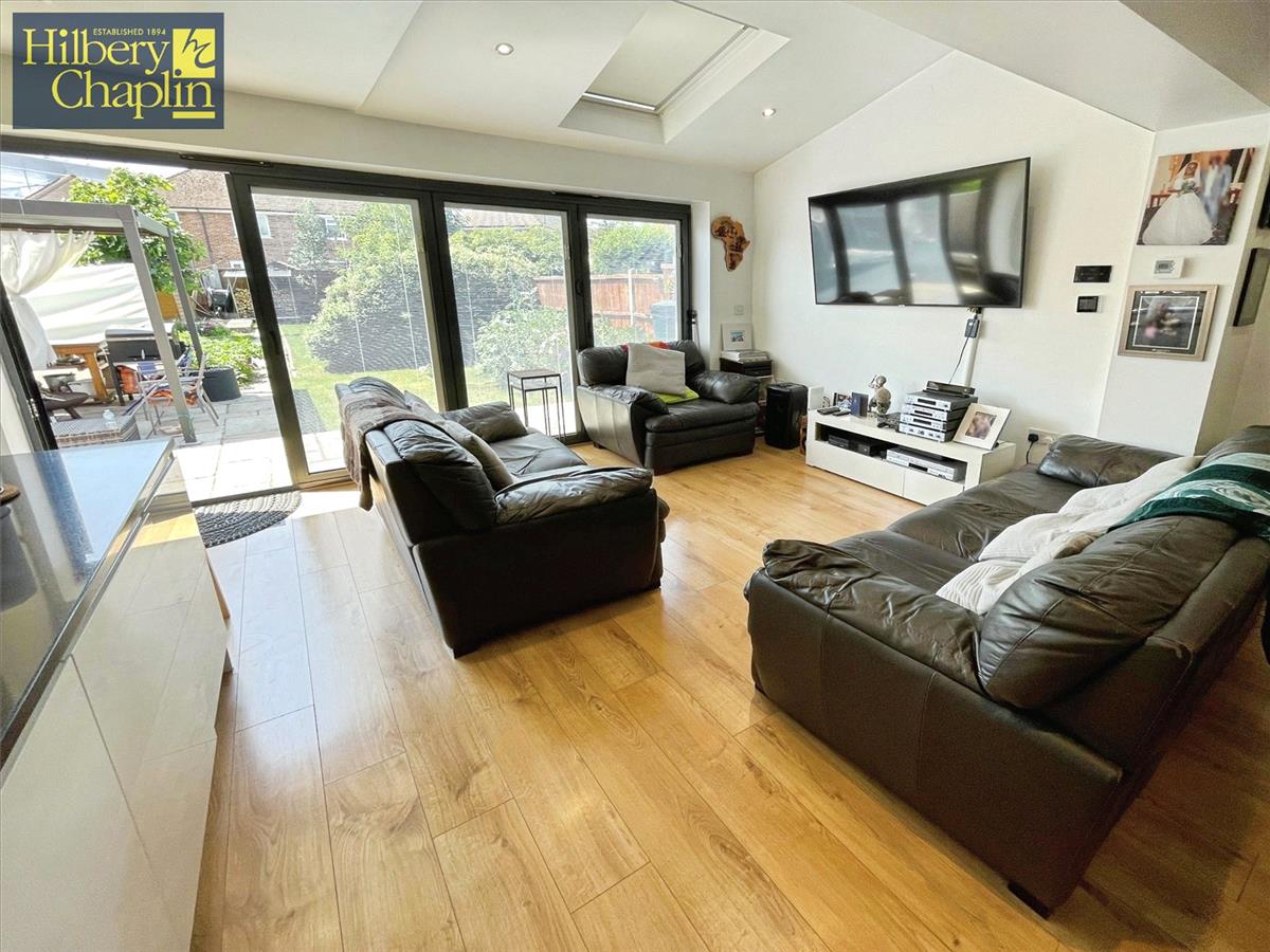 Property Image 7fea612f-6813-497b-9c91-b3e9ea527902