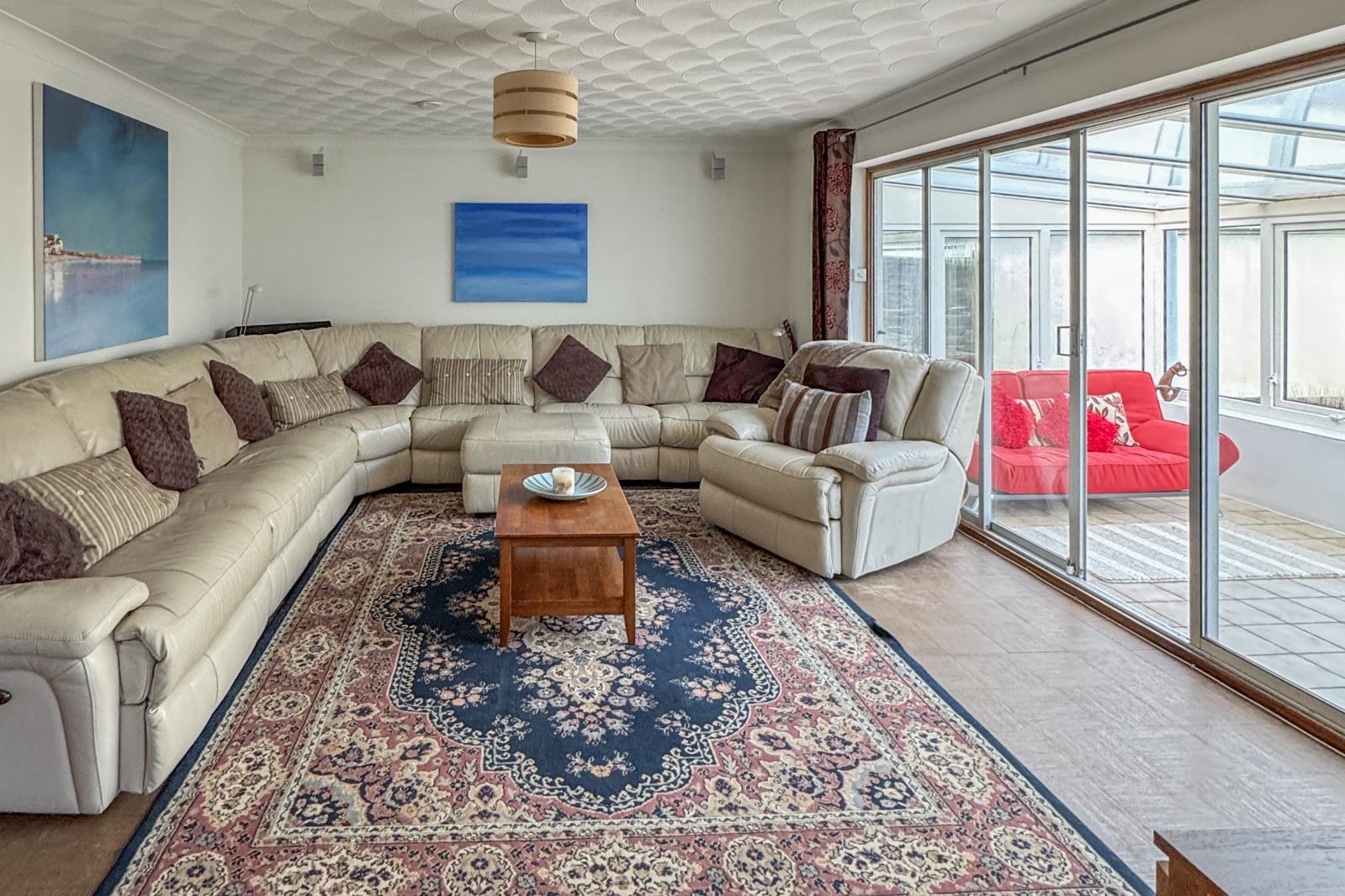 Property Image 80005e95-24eb-4e3e-a26c-ae19941f7b79