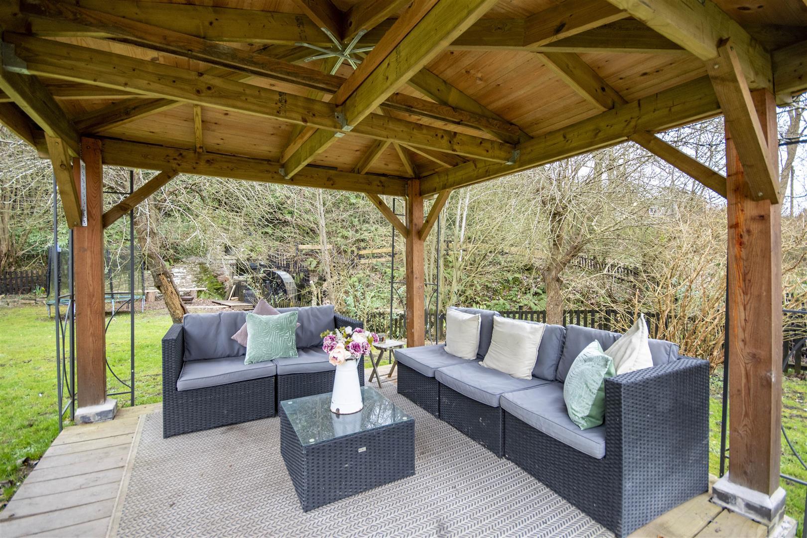 Property Image 800ee02d-e2bd-4be6-bbd5-5bbba74e59e9