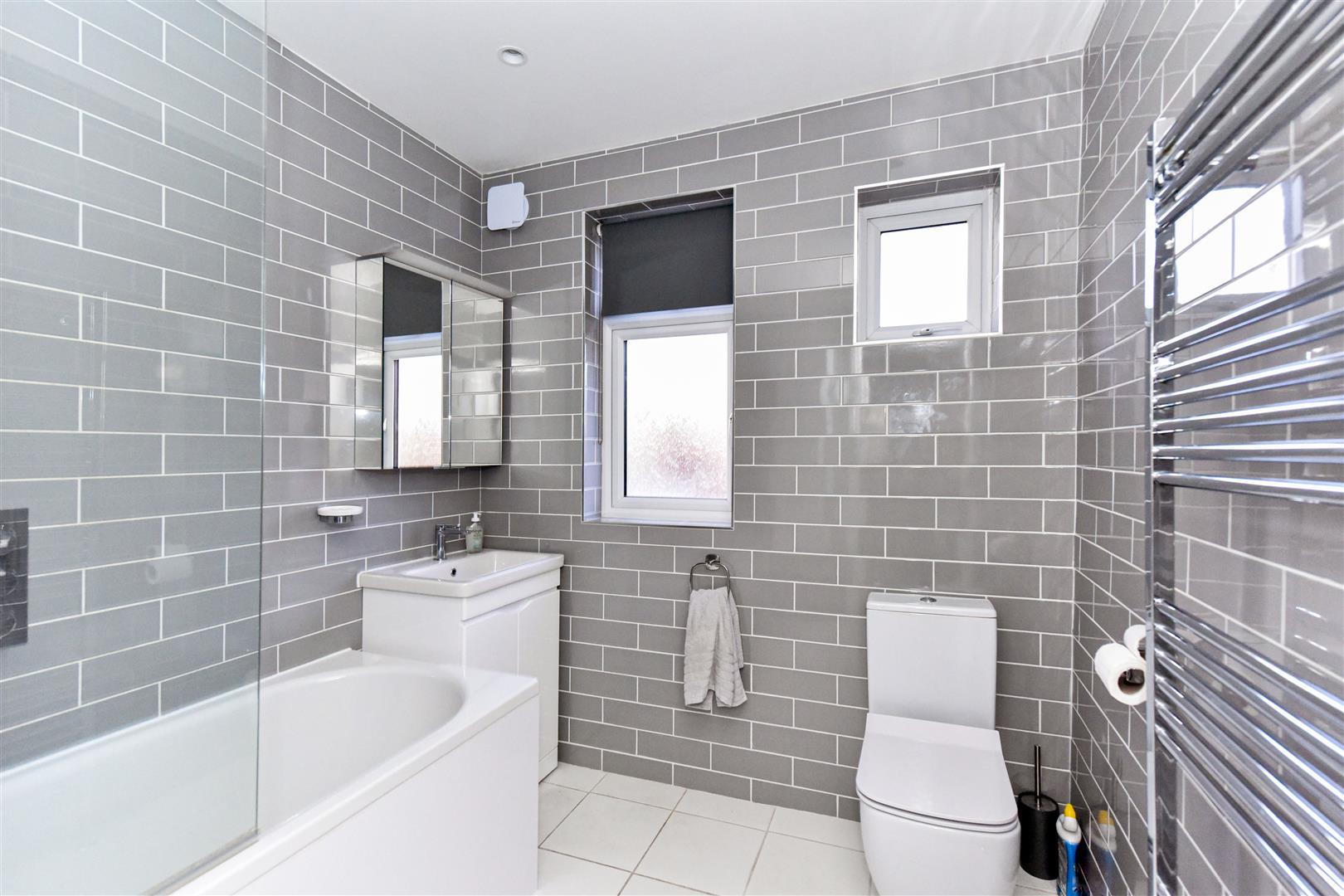 Property Image 802338cb-8db2-49a8-98c4-8ab883462079