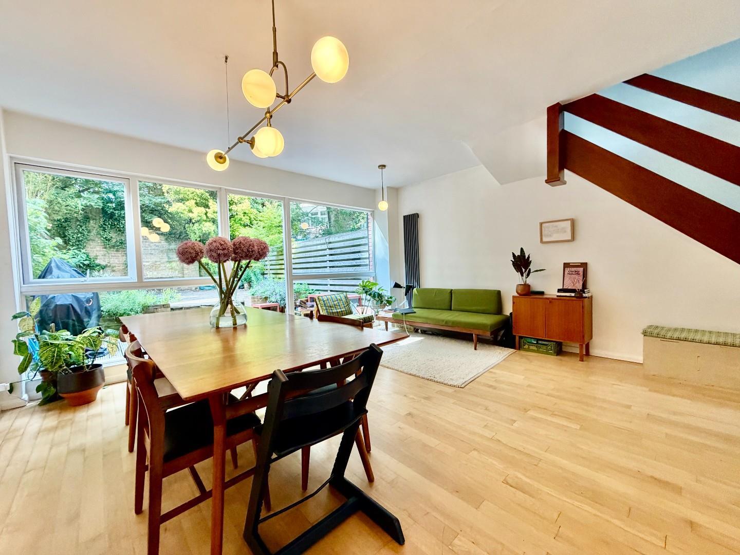 Property Image 8024ad98-959c-4f8e-8b88-389ea01b83d3