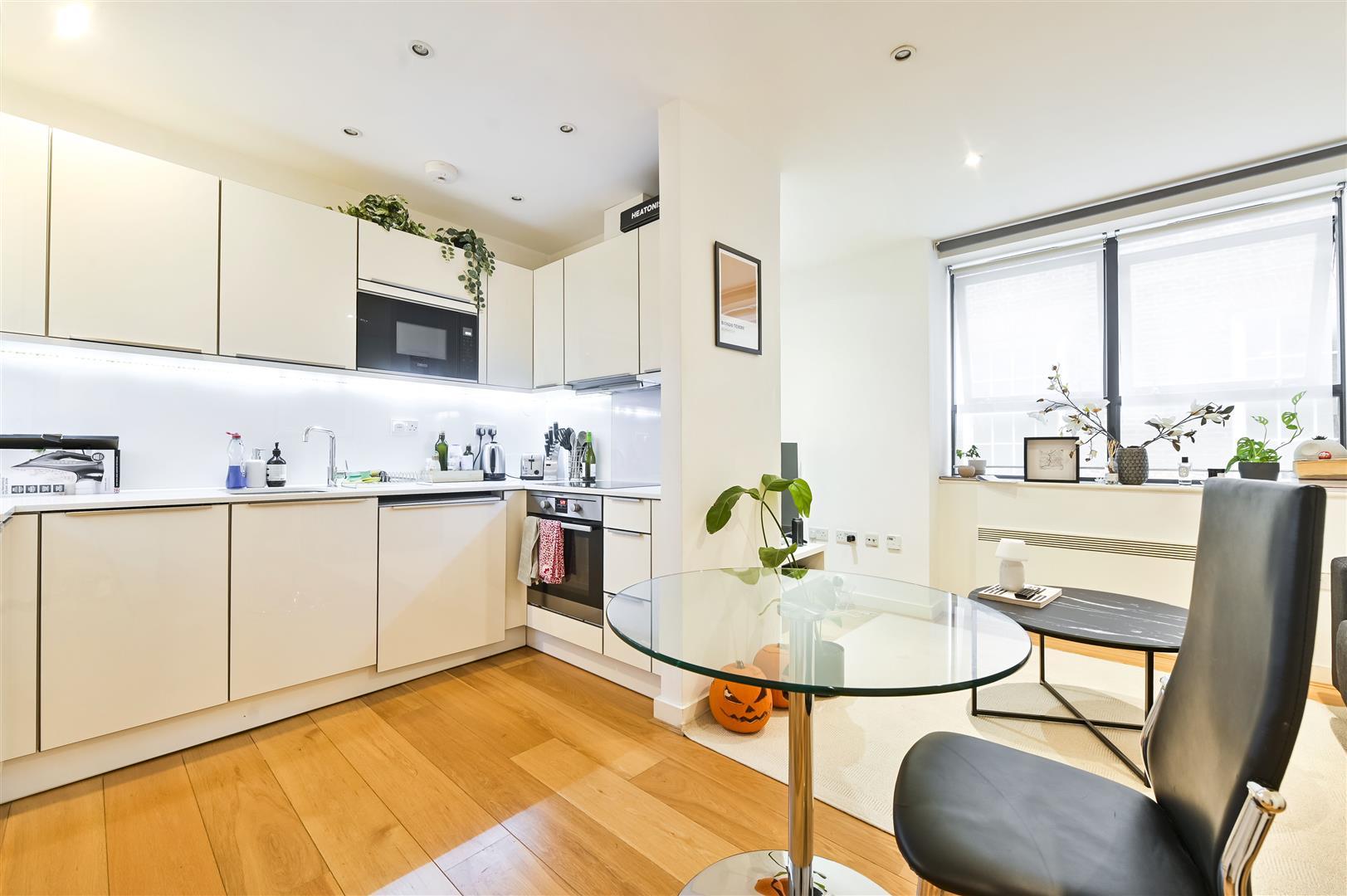 Property Image 8031637d-f343-43b6-aef9-500ebcda9551