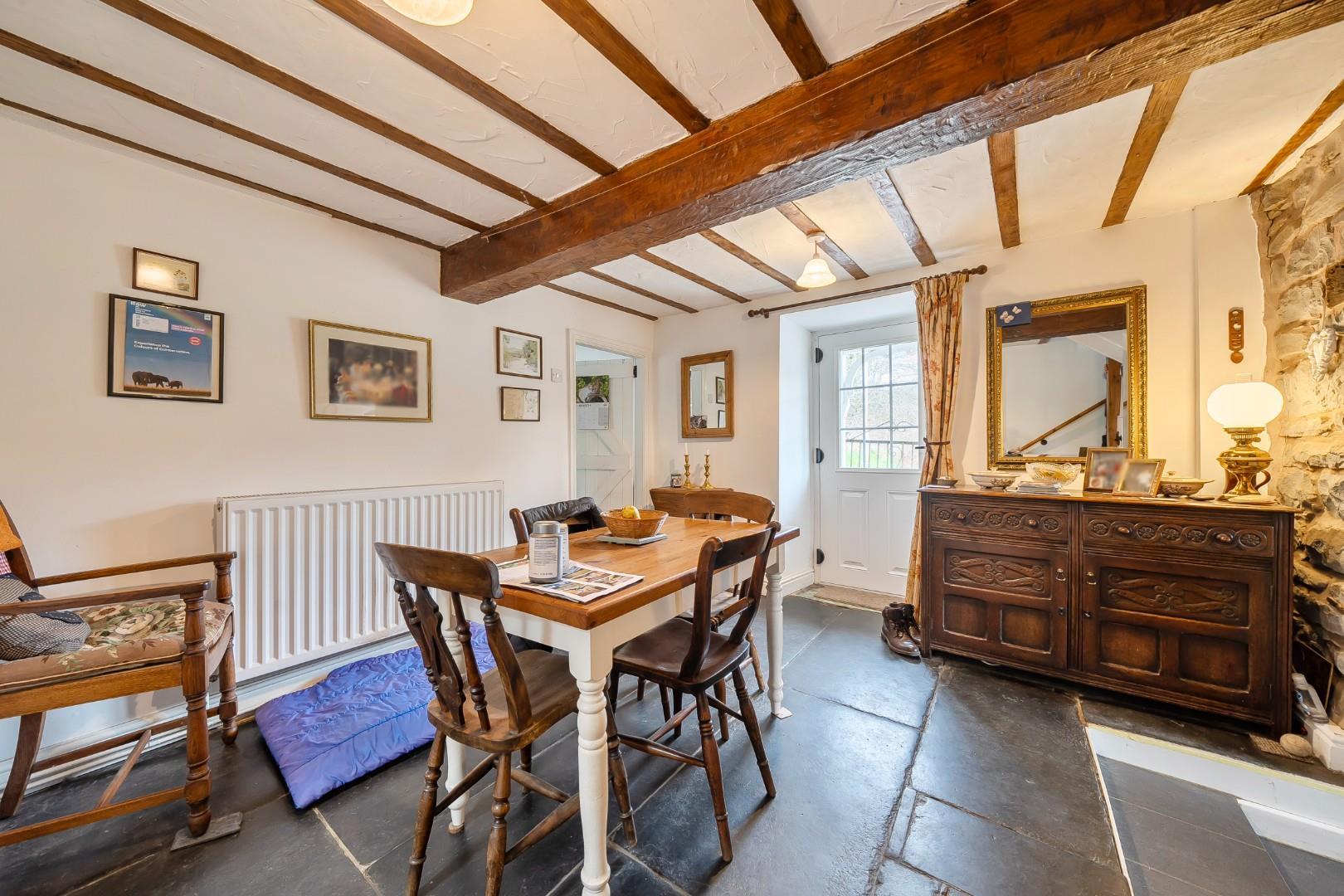 Property Image 80318886-9df3-450e-bab3-8fb9609fdd06
