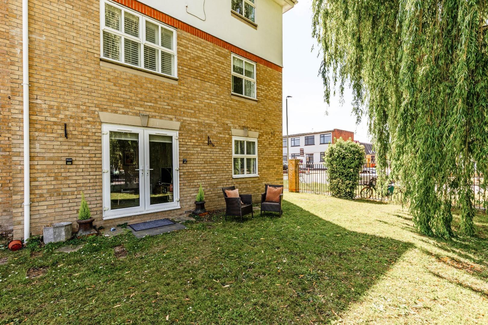 Property Image 8040d7e3-038f-4dfd-9048-917b65de7605