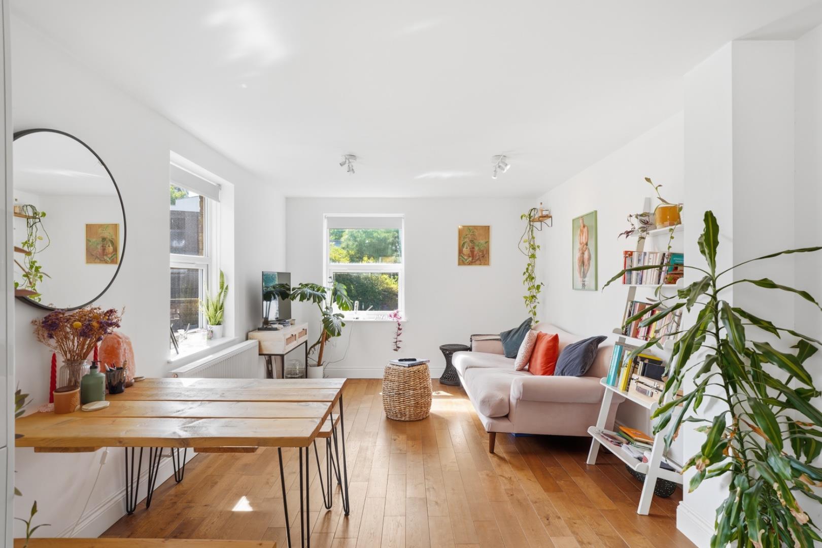 Property Image 8043bd34-0a82-4b74-96a7-e488cd093120