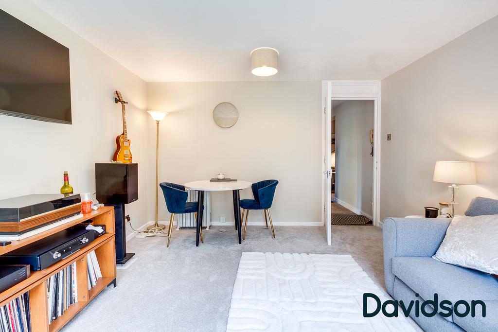 Property Image 804c5ba0-260e-4e37-aa30-004c084874d1