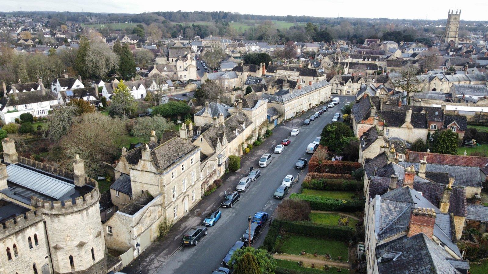 Property Image 8057973f-48cf-4f37-9f1e-fb006efe5c4c