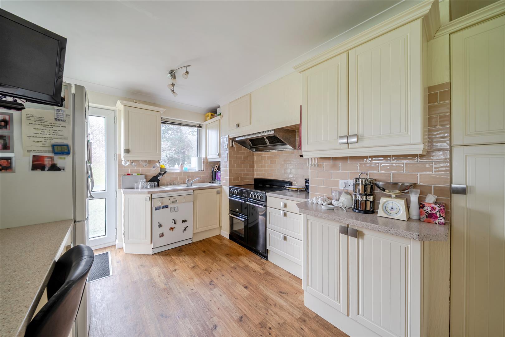 Property Image 805867d4-59b6-424a-92cc-758679834276