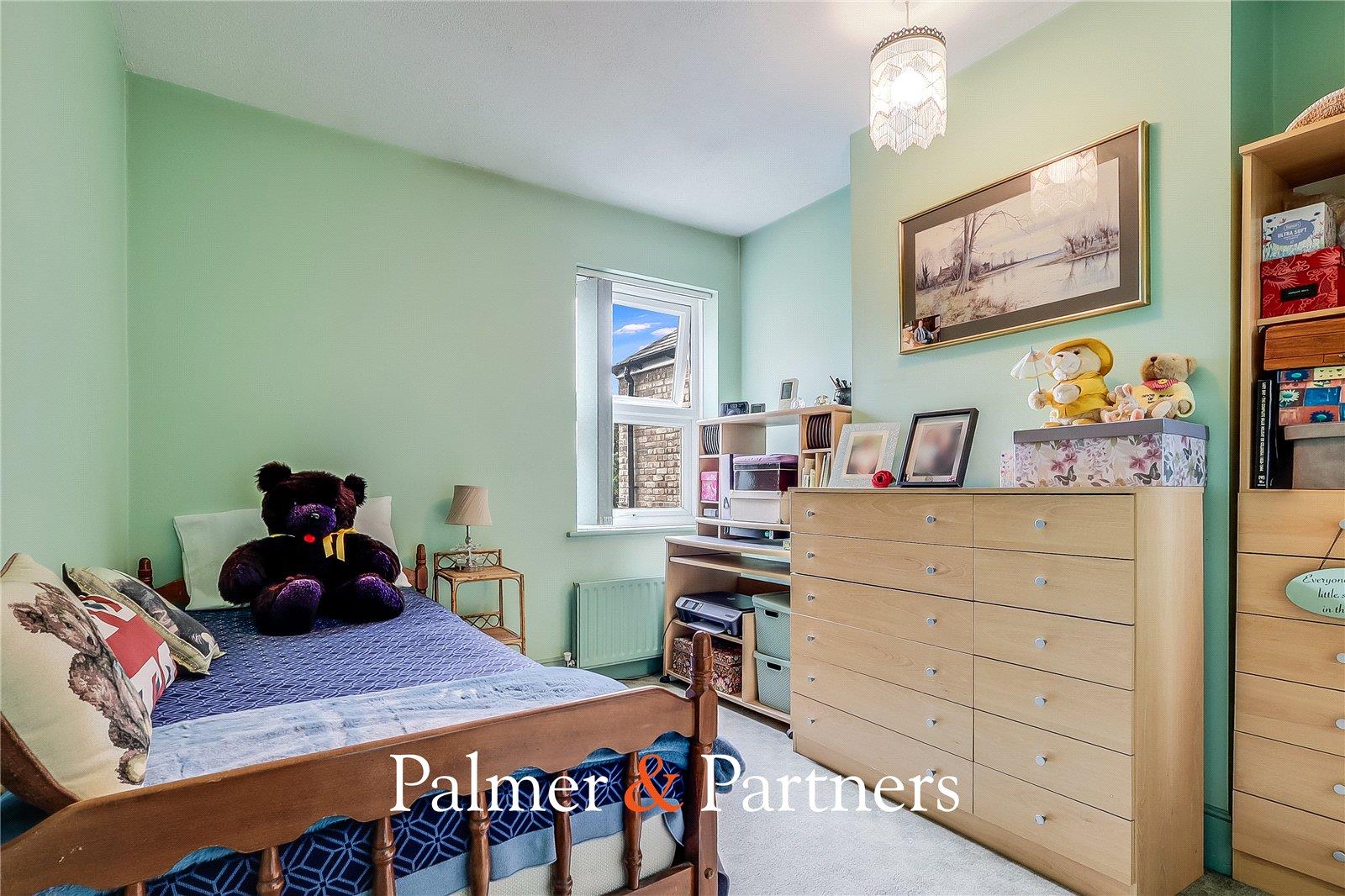 Property Image 805c2719-73cf-4b84-9dde-9e87661da65b