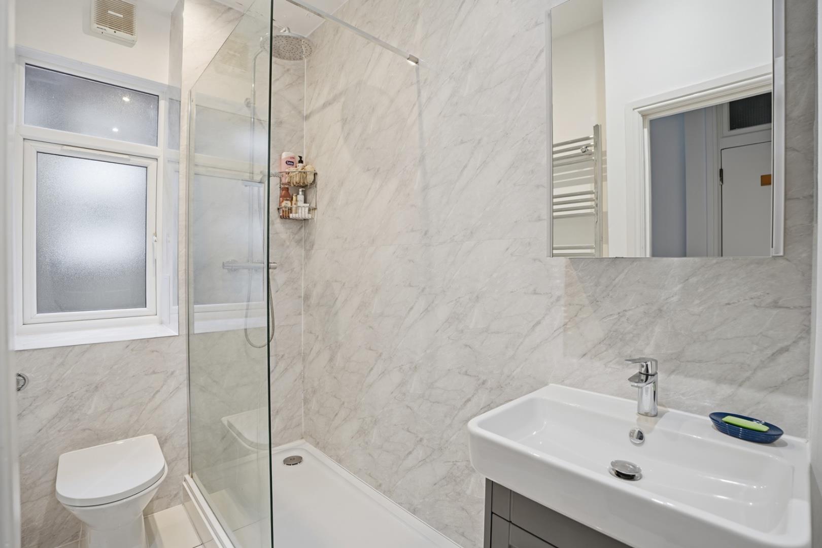 Property Image 805e772a-c7f0-4285-ad55-6c7179113c9c