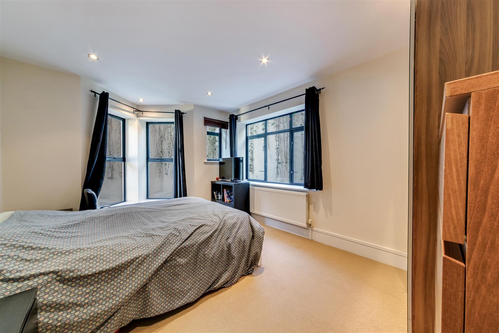 Property Image 80647aba-c901-4e90-a70d-7d99bf9c6816